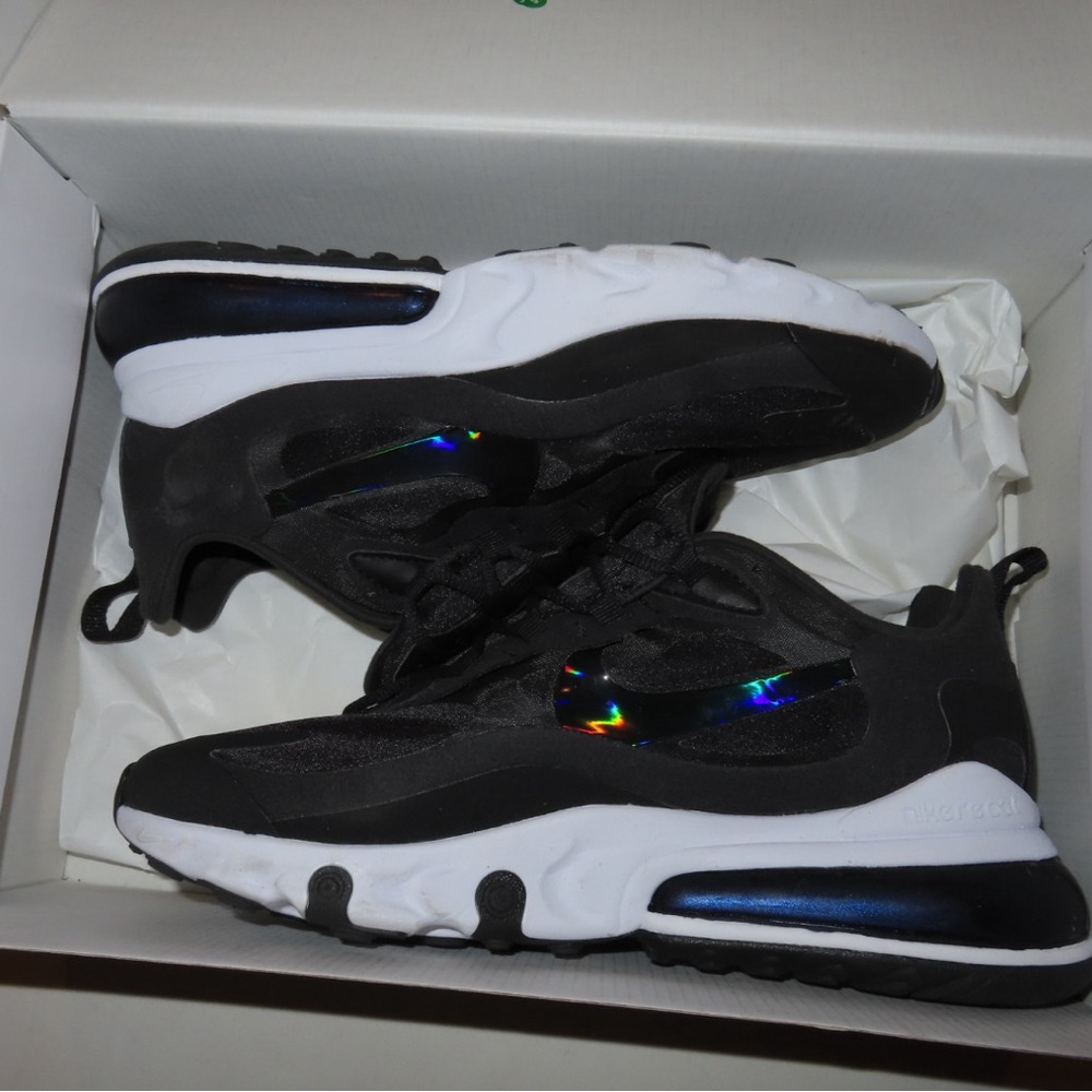 Nike Air Max 270 React BRAND NEW size 8.5 - Picture 2 of 10